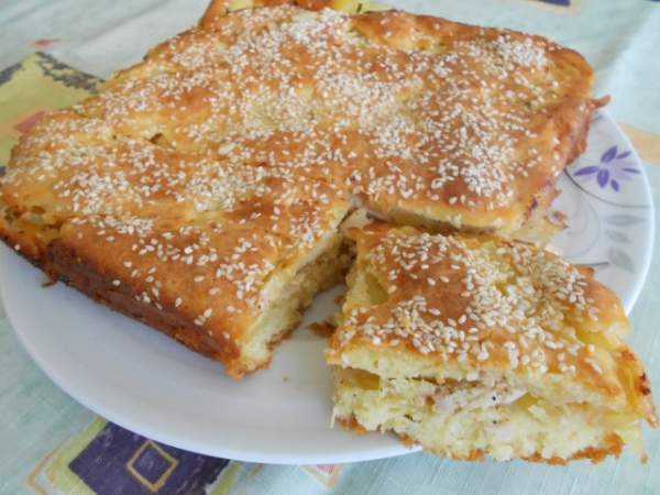 Заливной пирог с картошкой и курицей