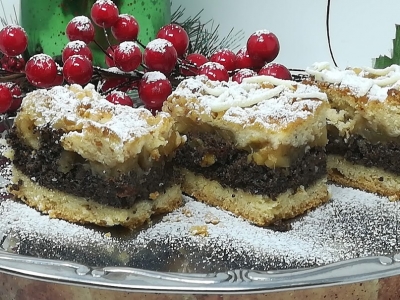 Праздничный маковый пирог с яблоками и орехами