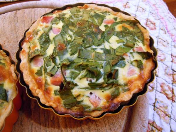 Немецкий тарт с черемшой (B&auml;rlauchtarte)
