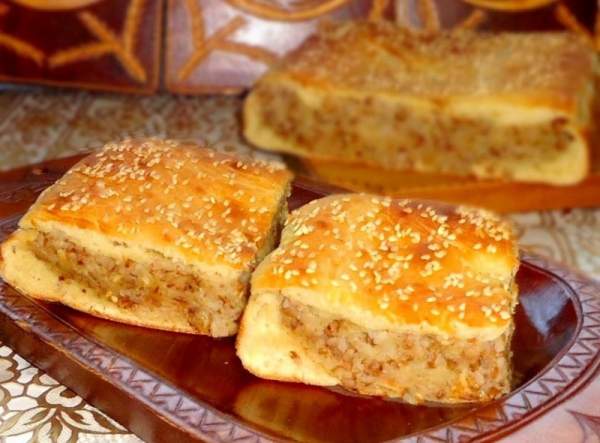 Постный пирог с гречкой и картофелем